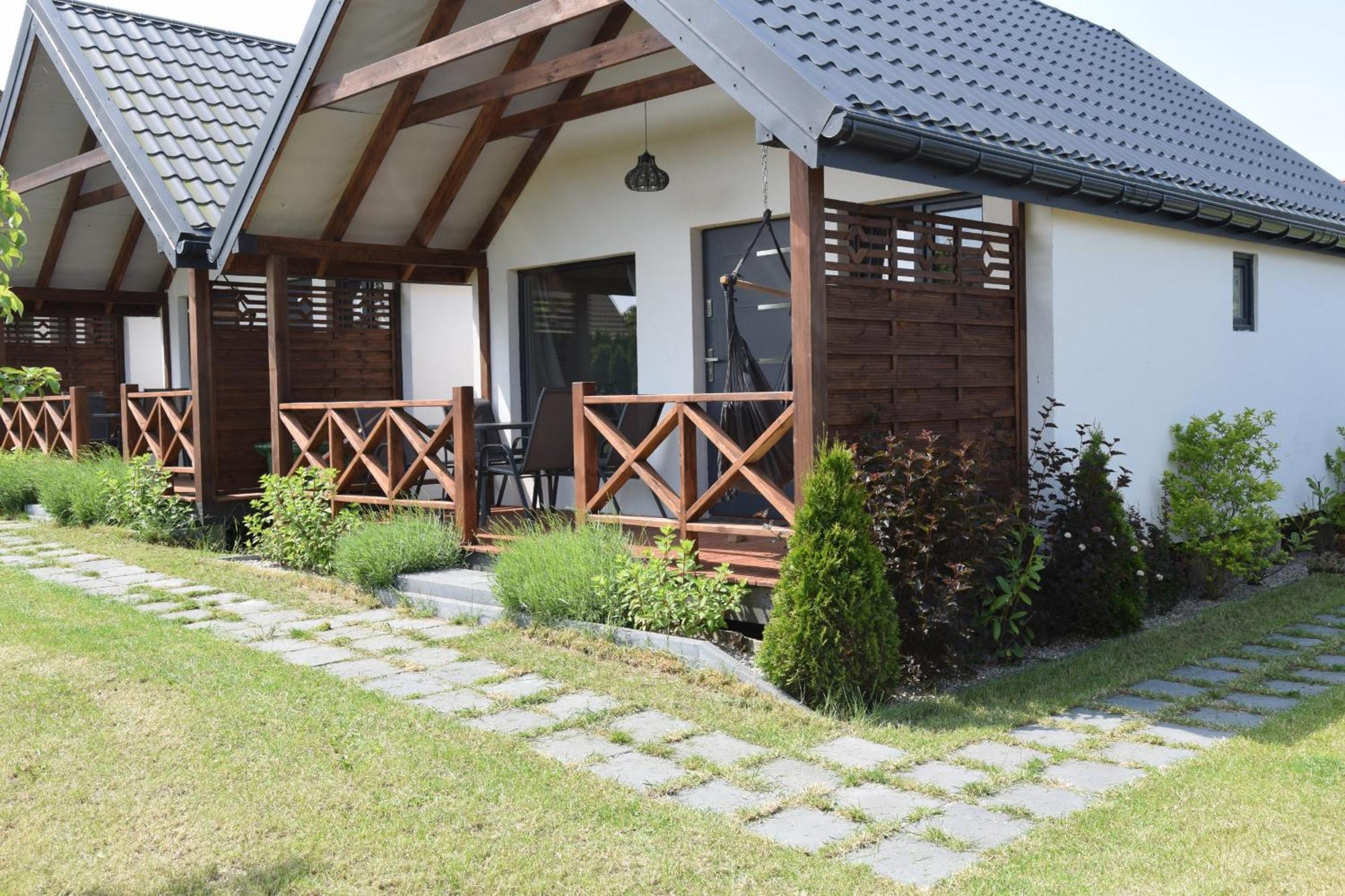 Zefir Domki Nad Morzem I Jeziorem Villa Jezierzany Exterior foto